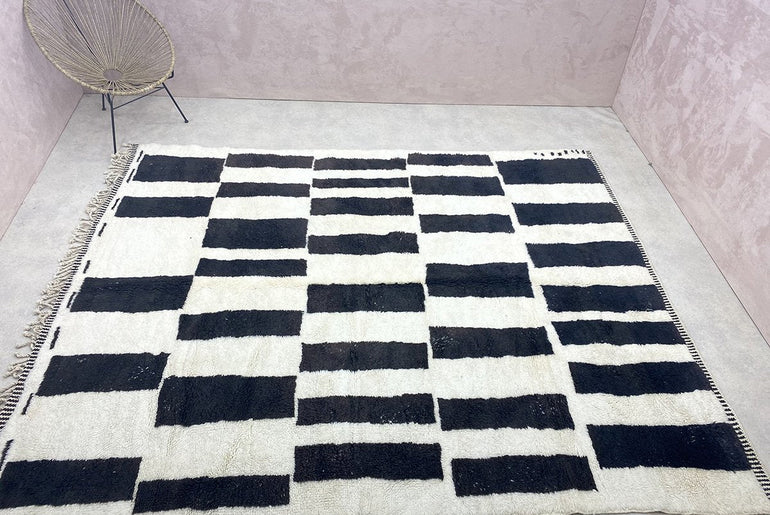 Handmade 100% wool DAMAS rug