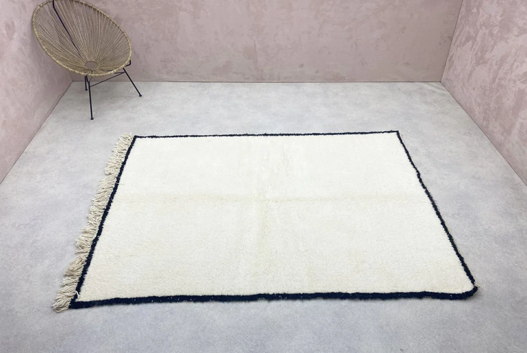 Handmade rug 100% wool DANIA