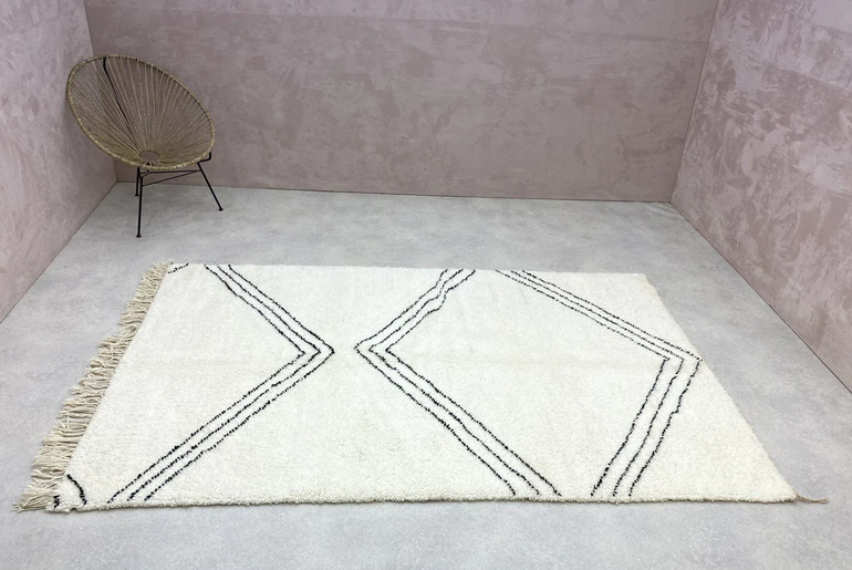 Handmade rug 100% wool TAHIRA