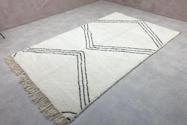 Handmade rug 100% wool TAHIRA